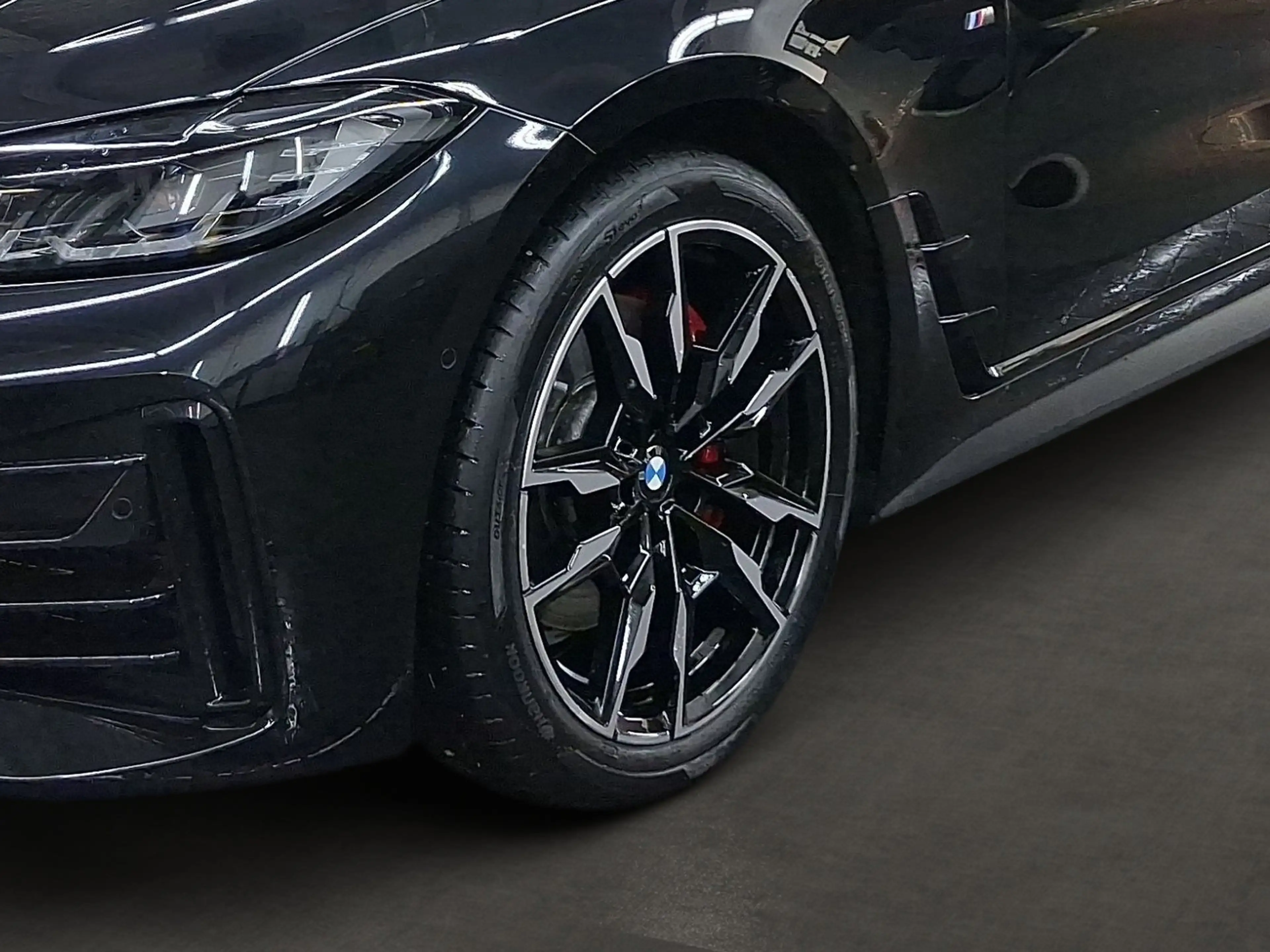 BMW M4 40i xDrive M-Sport-Pro*Glasdach*19" *DrivingAssist — photo 6