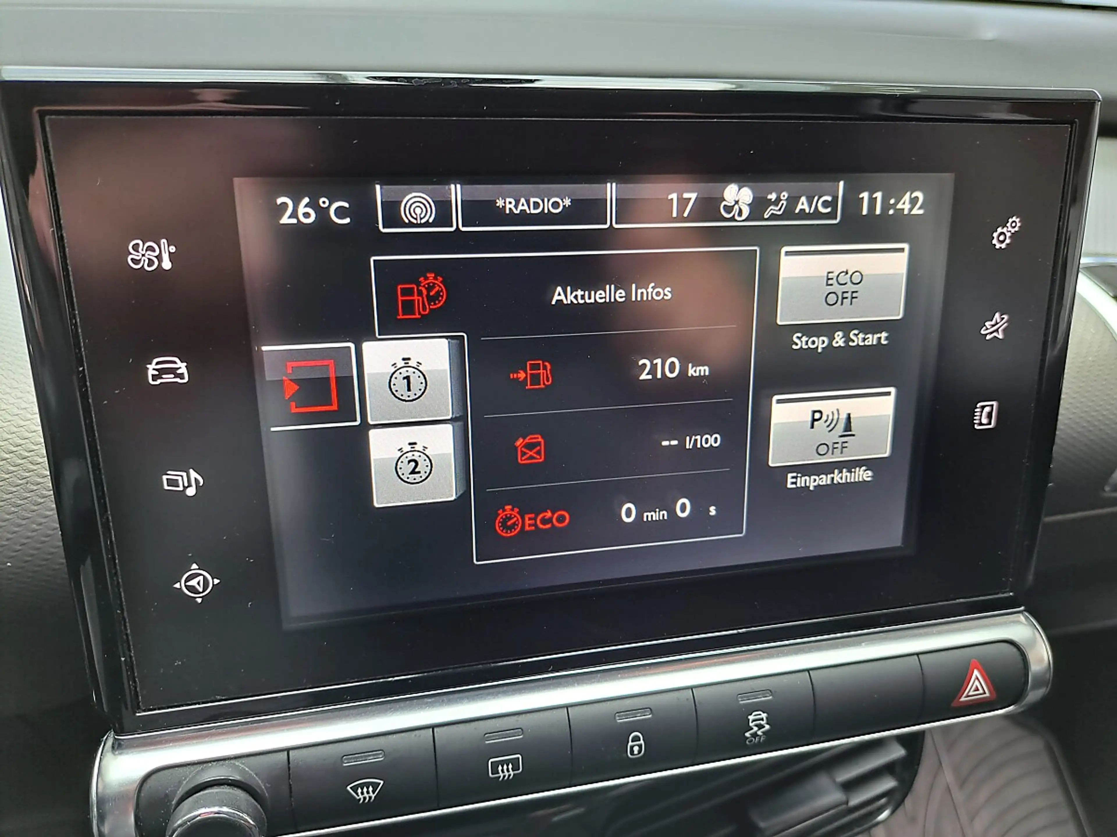 Citroen C4 Cactus 1,2 e-THP 110 Shine — photo 14