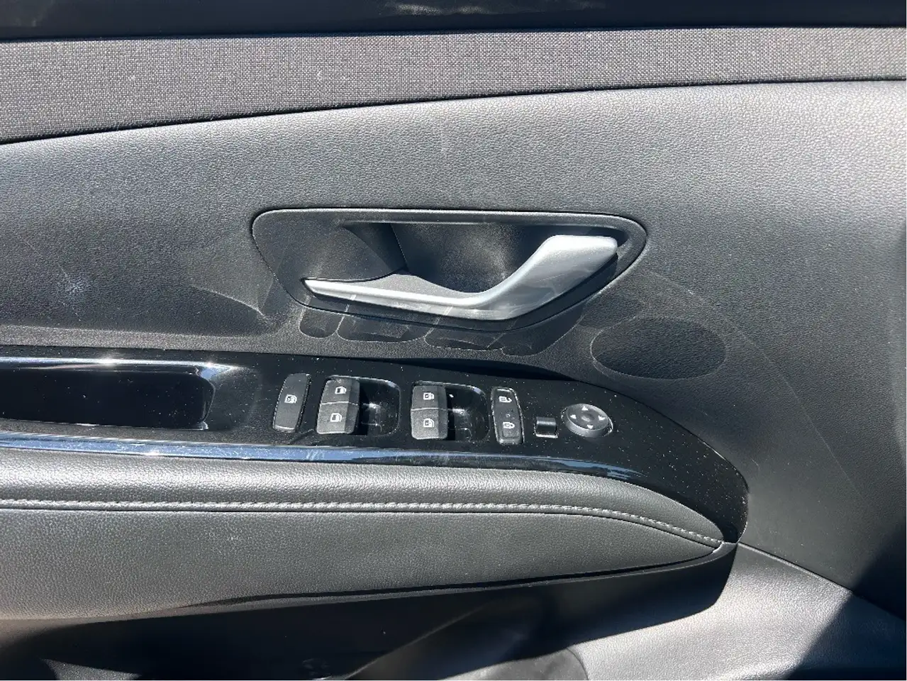Hyundai TUCSON снимка Hyundai TUCSON