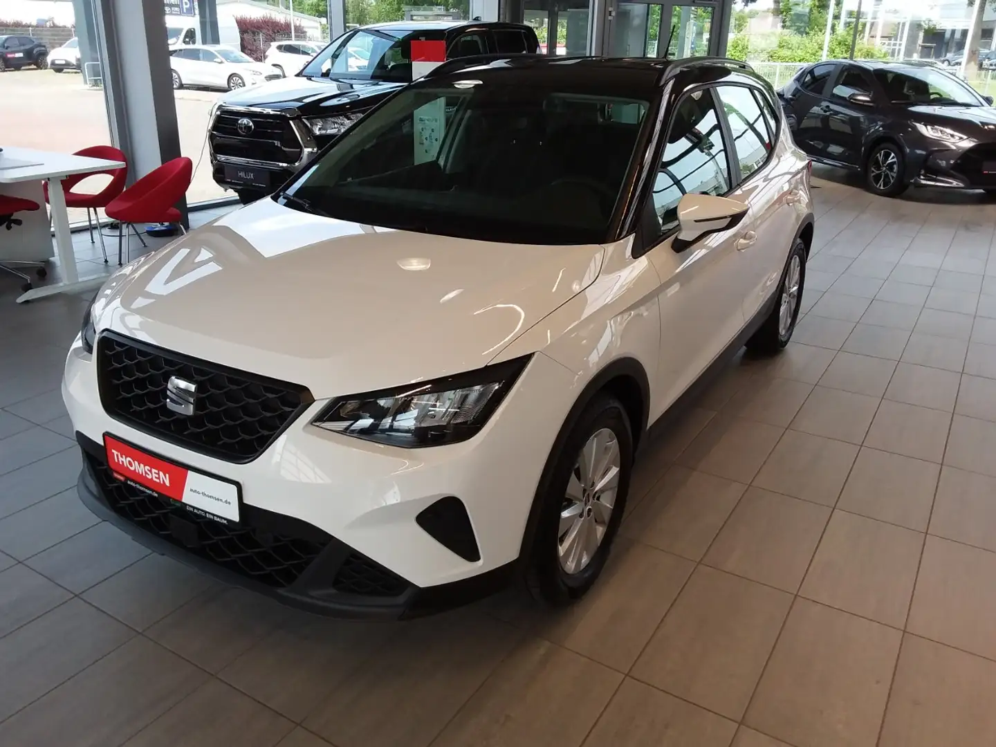 SEAT Arona Style 1.0TSI,Pro,LED PDC vo+hi,Kamera, Blanco - 2