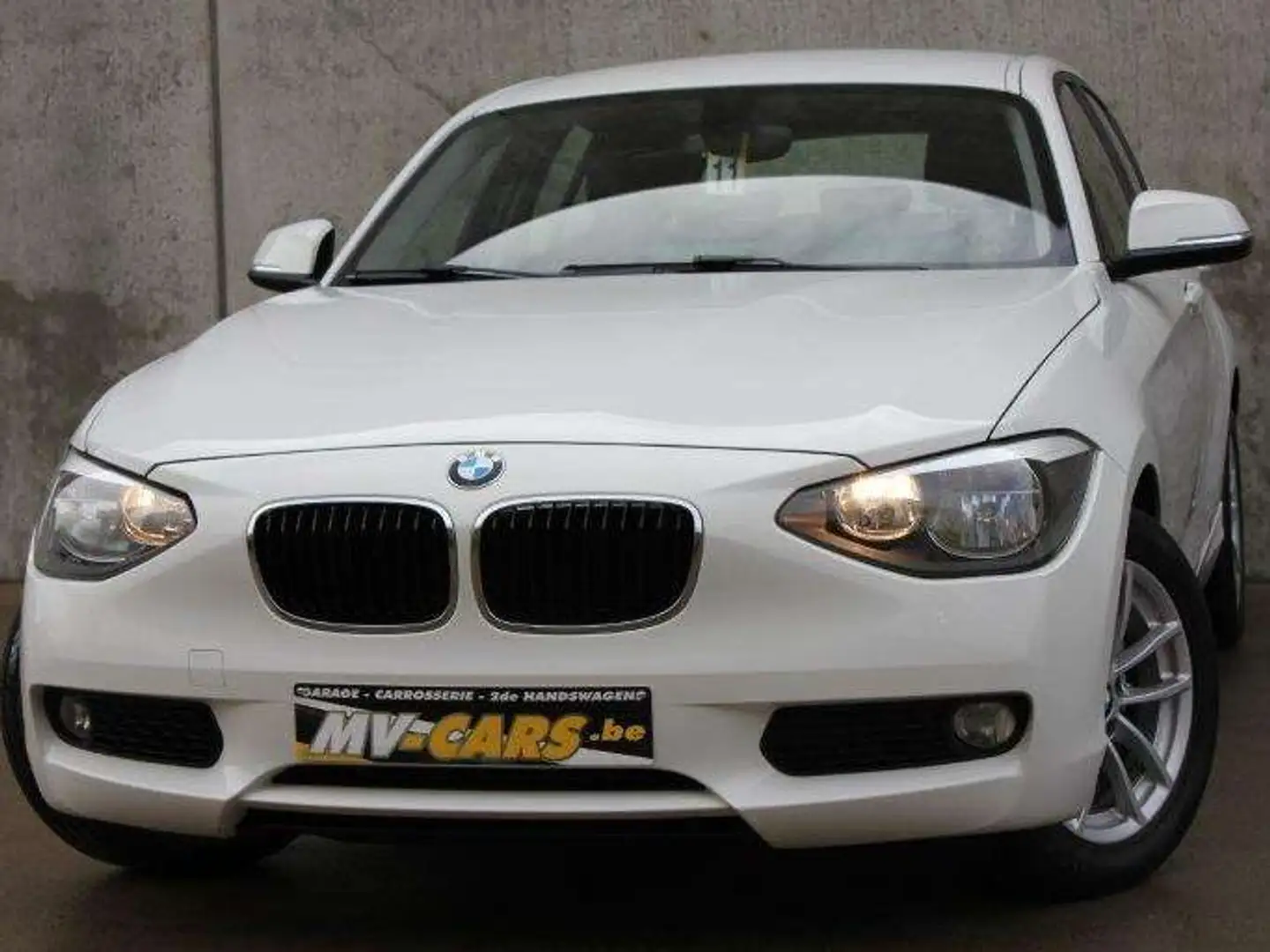 BMW 116 BMW 116i/5-deur/multistuur/scherm Blanc - 1