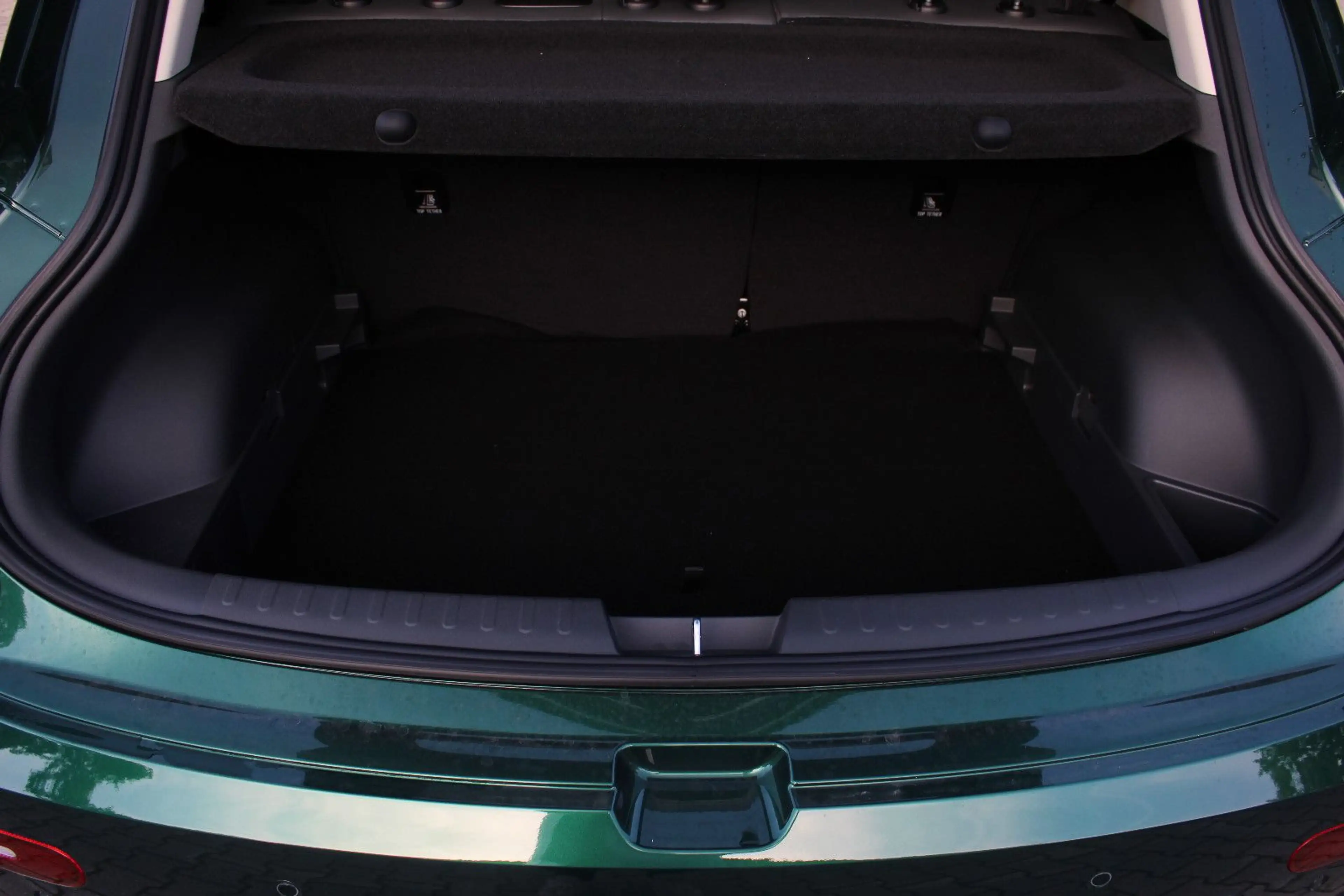 GWM Others ORA 5 Luxury 1.5 Turbo Automatik Panoramadach — photo 6