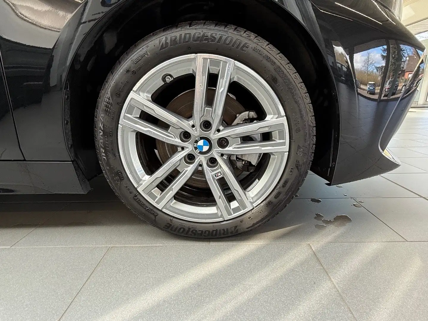 BMW 118 118i Aut. M Sport - 2