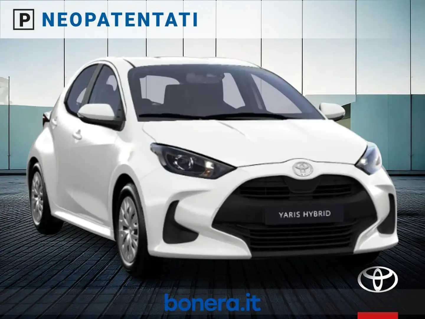 Toyota Yaris 1.5 hybrid Active Bianco - 2
