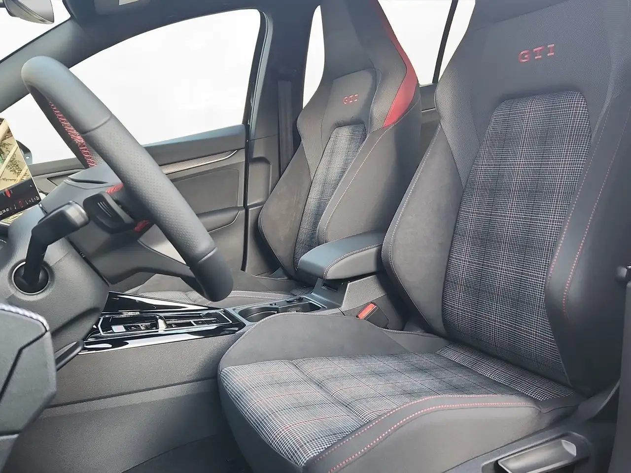 Volkswagen Golf GTI 2.0 TSI DSG BlackStyle 19" SHZ RFK 10