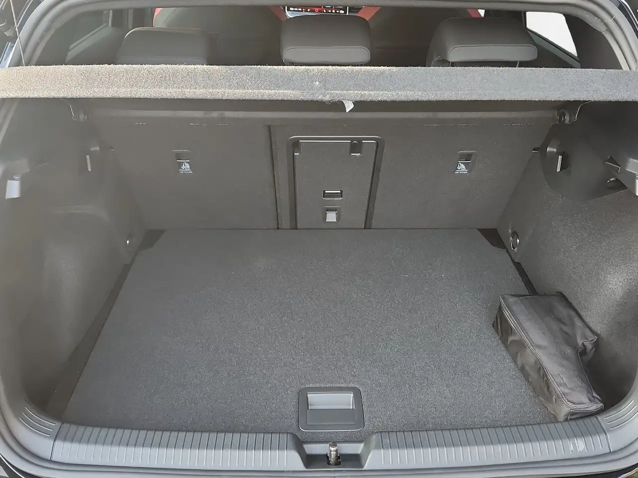 Volkswagen Golf GTI 2.0 TSI DSG BlackStyle 19" SHZ RFK 20