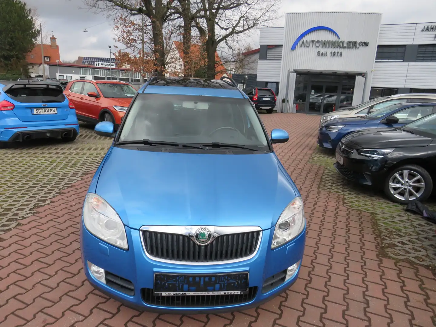 Skoda Roomster ROOMSTER Comfort 1,9 TDI*PANO-DACH+TEMPO+SITZH* Blau - 2