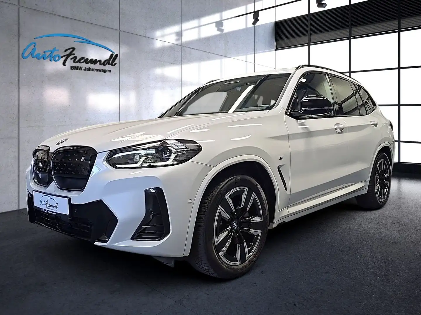 BMW iX3 M Sport *Pano*AHK*Shadow Line* Blanc - 1