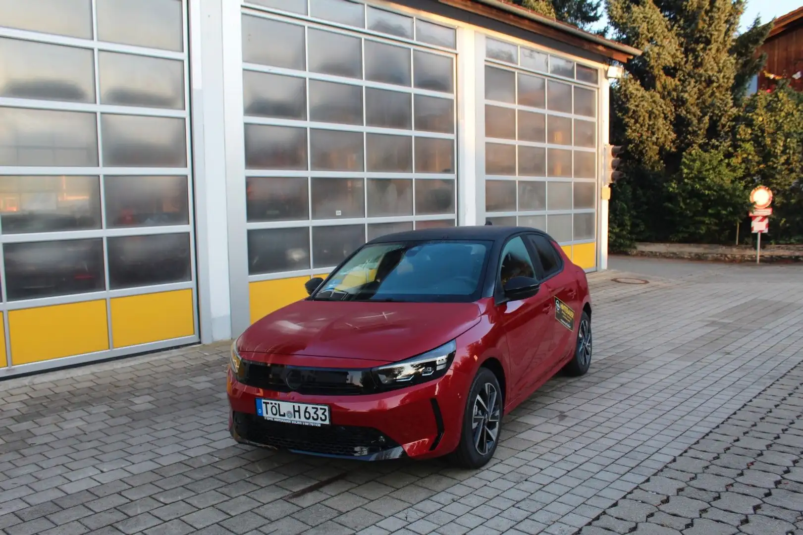 Opel Corsa Opel Corsa F GS~NAVI~KAMERA~SITZHEIZUNG Rood - 1