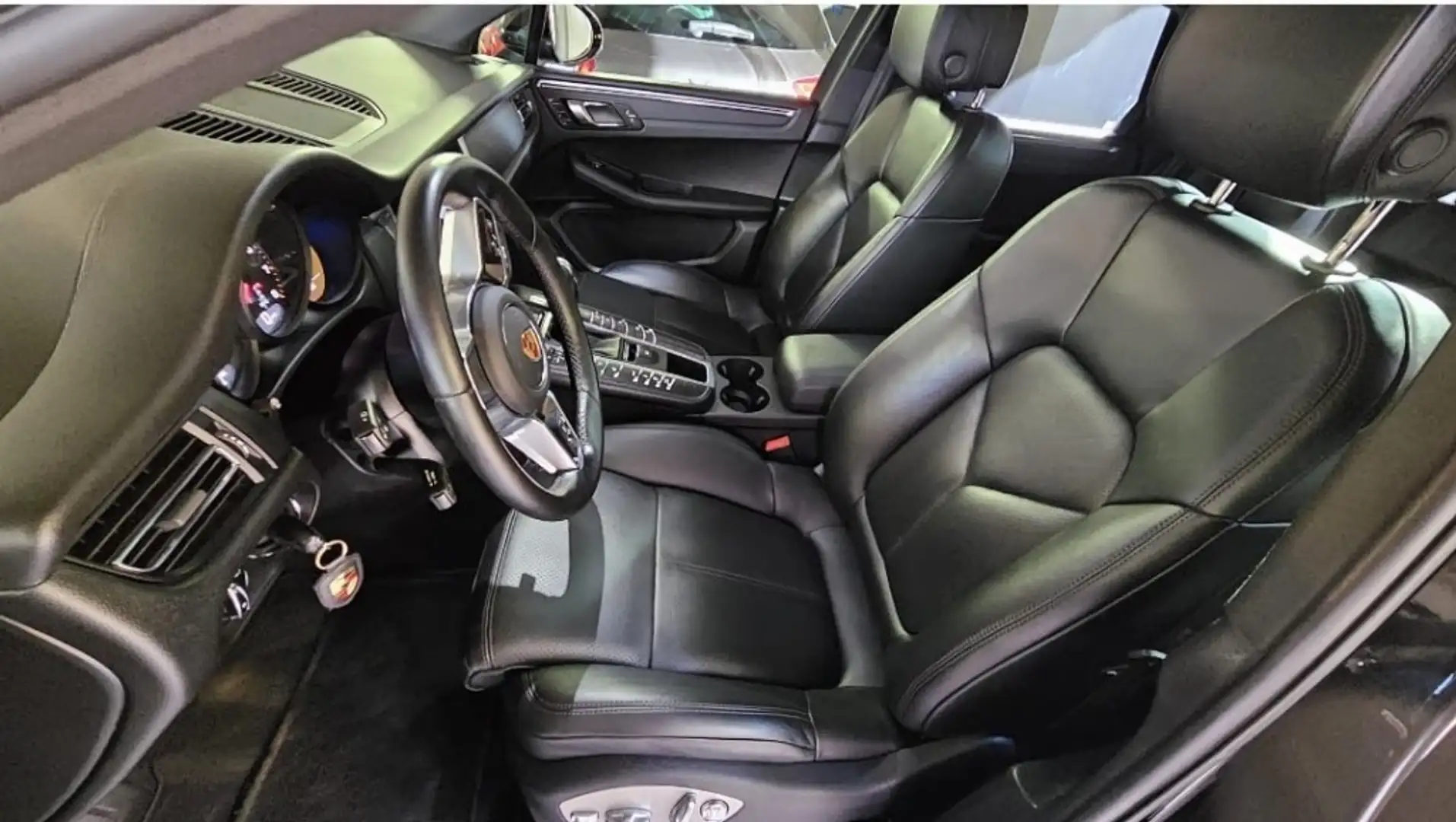 Porsche Macan Aut. Noir - 2