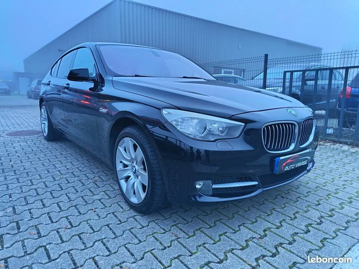 BMW 530 530D GT 245ch BVA8 – TOIT PANO CUIR GPS HUD Garantie 12M 196000 KMS Noir - 2
