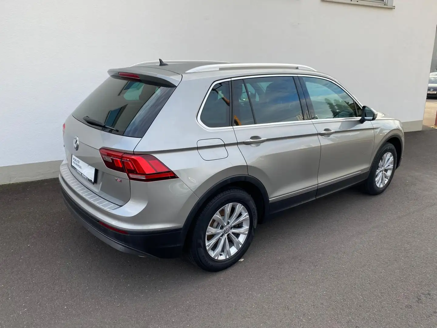 Volkswagen Tiguan Comfortline TSI ACT DSG Argent - 2