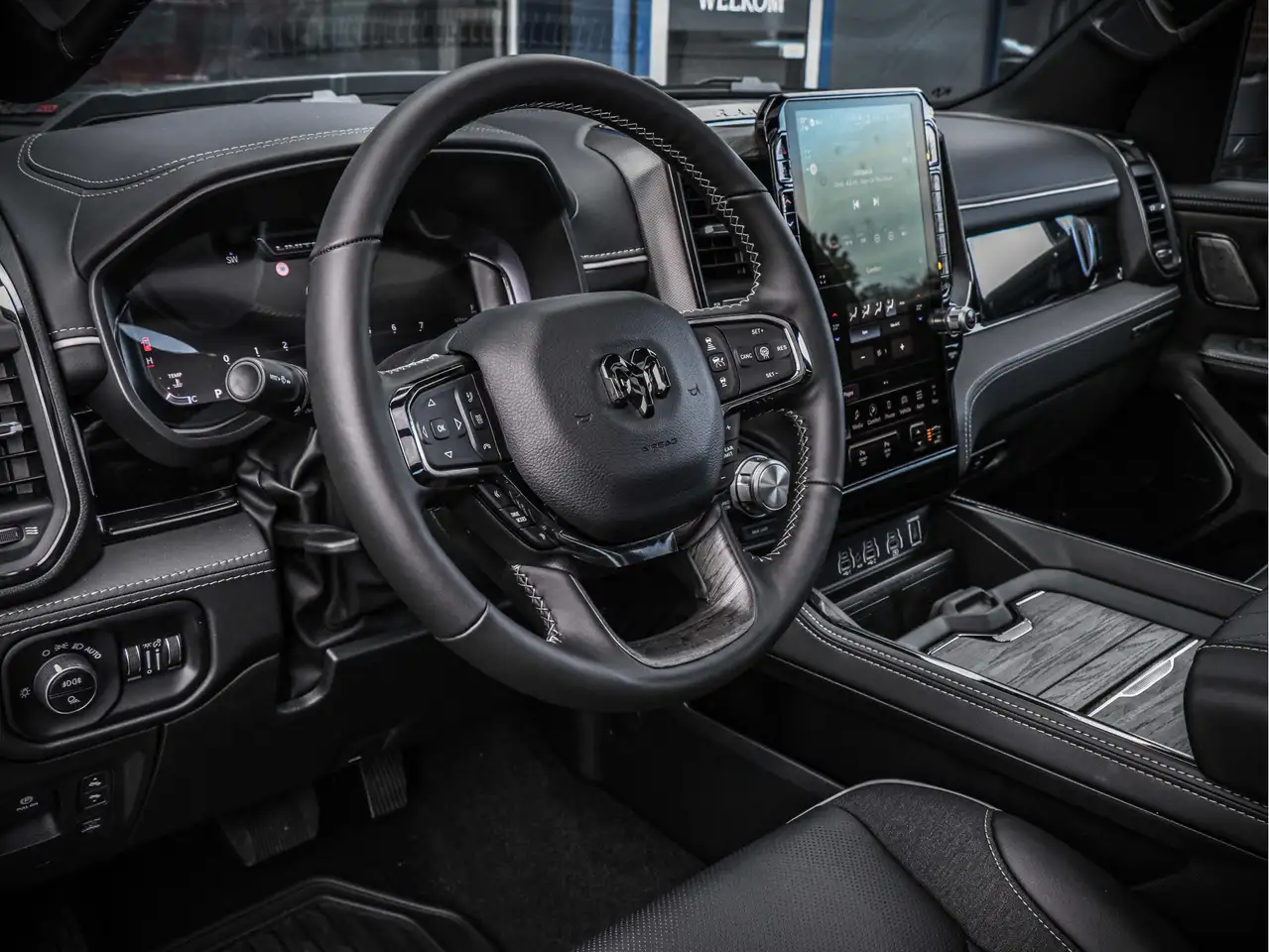 Dodge RAM 2024 — фото 10