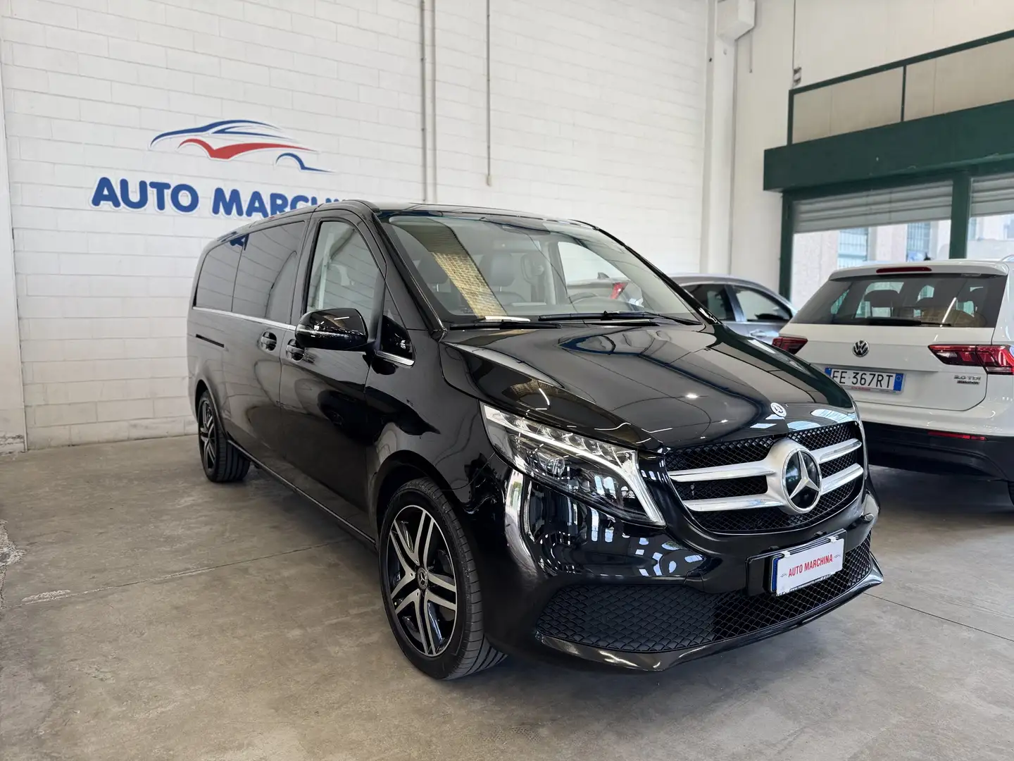 Mercedes-Benz V V Extralong 250 d Sport 4matic FULL BLACK Zwart - 1