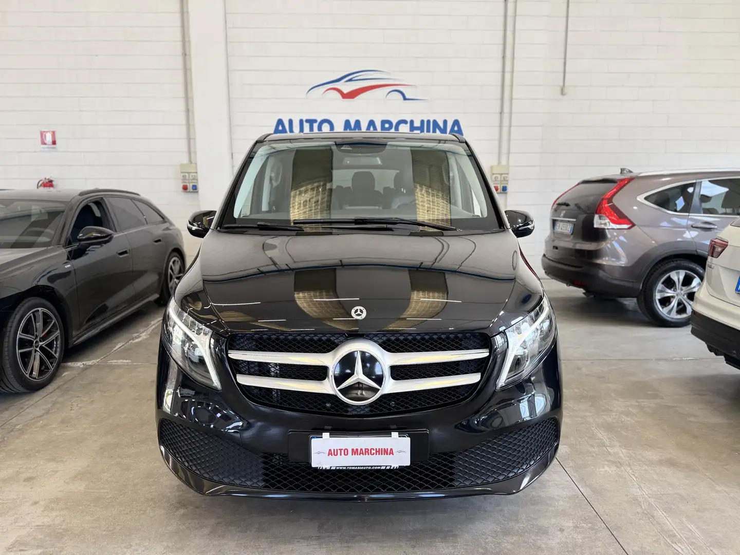 Mercedes-Benz V V Extralong 250 d Sport 4matic auto Nero - 1