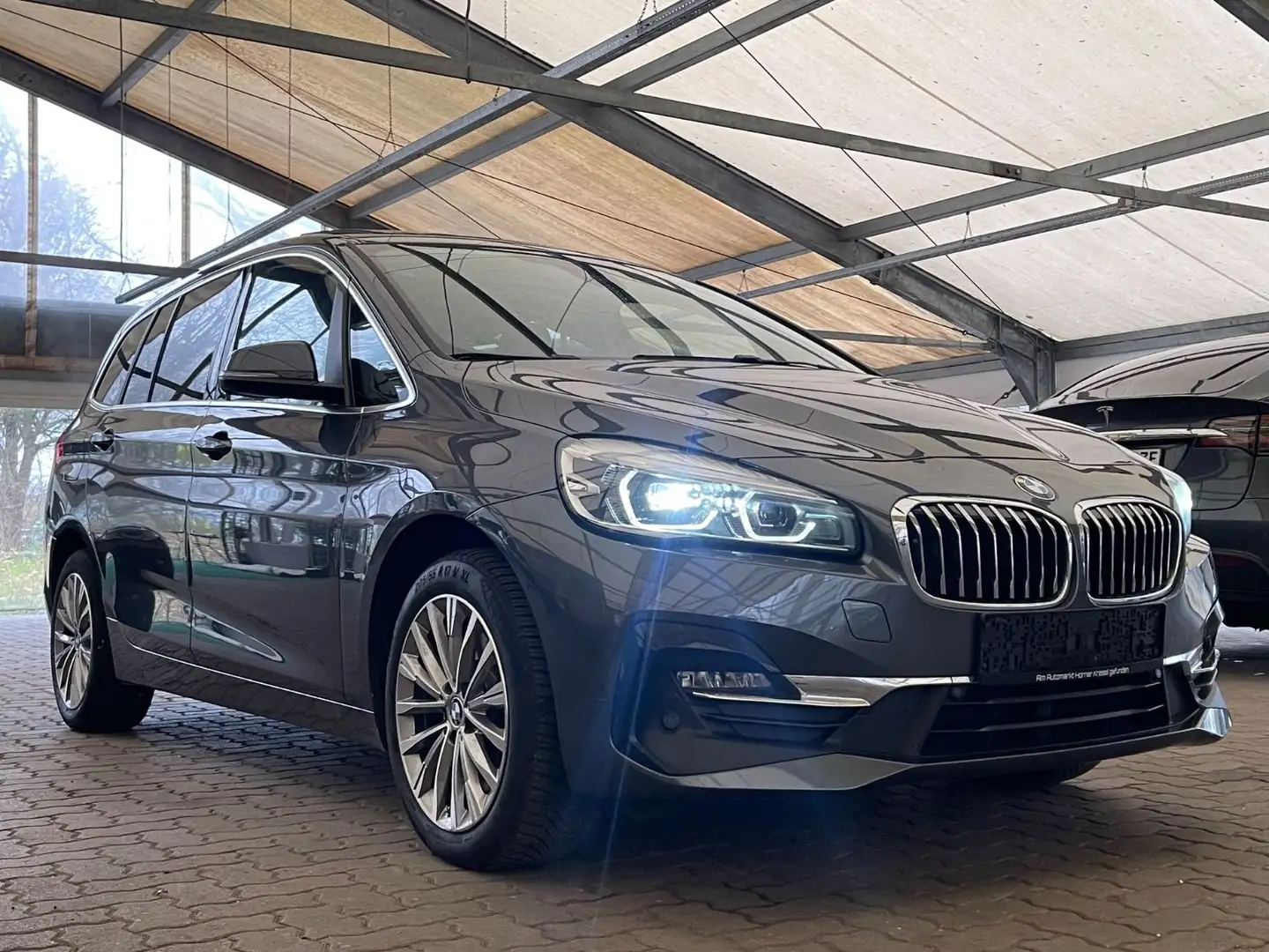 BMW 218 Luxury Line/Leder/Pano/LED/H-Up Grau - 2