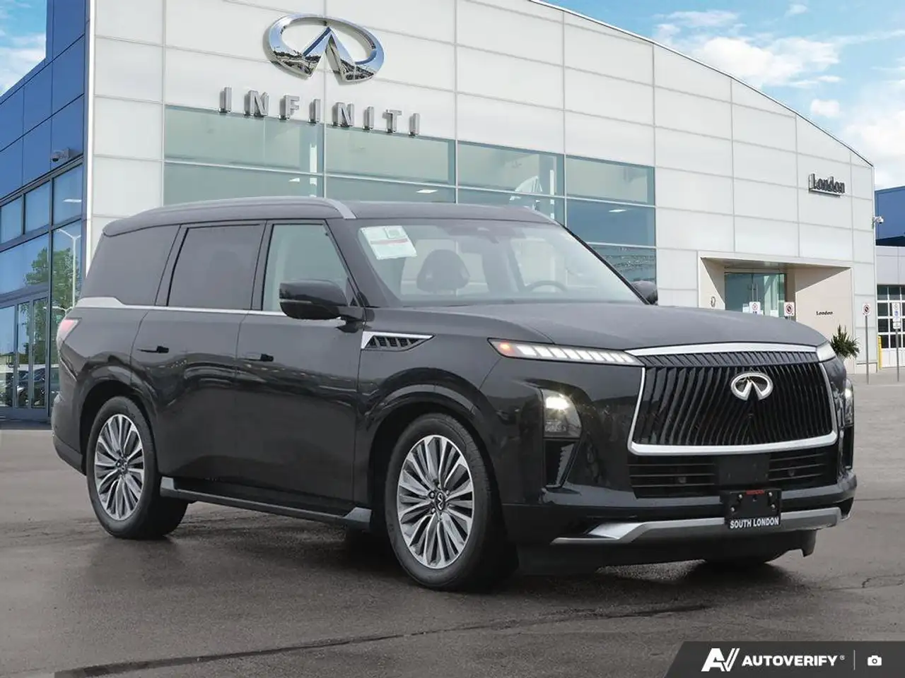 2025 Infiniti QX80