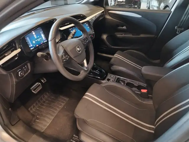 Opel Corsa view 13