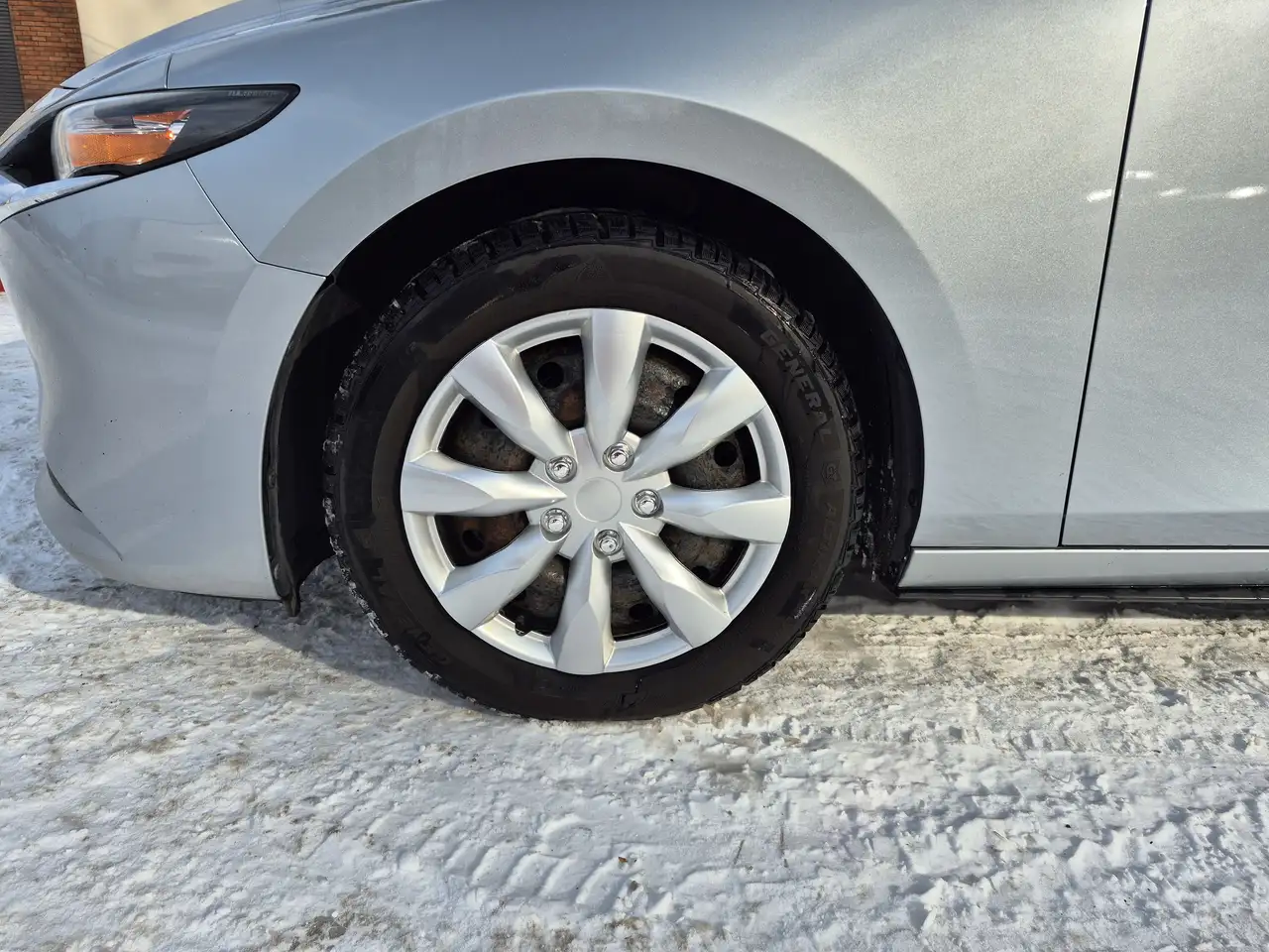 Mazda 3 снимка Mazda 3