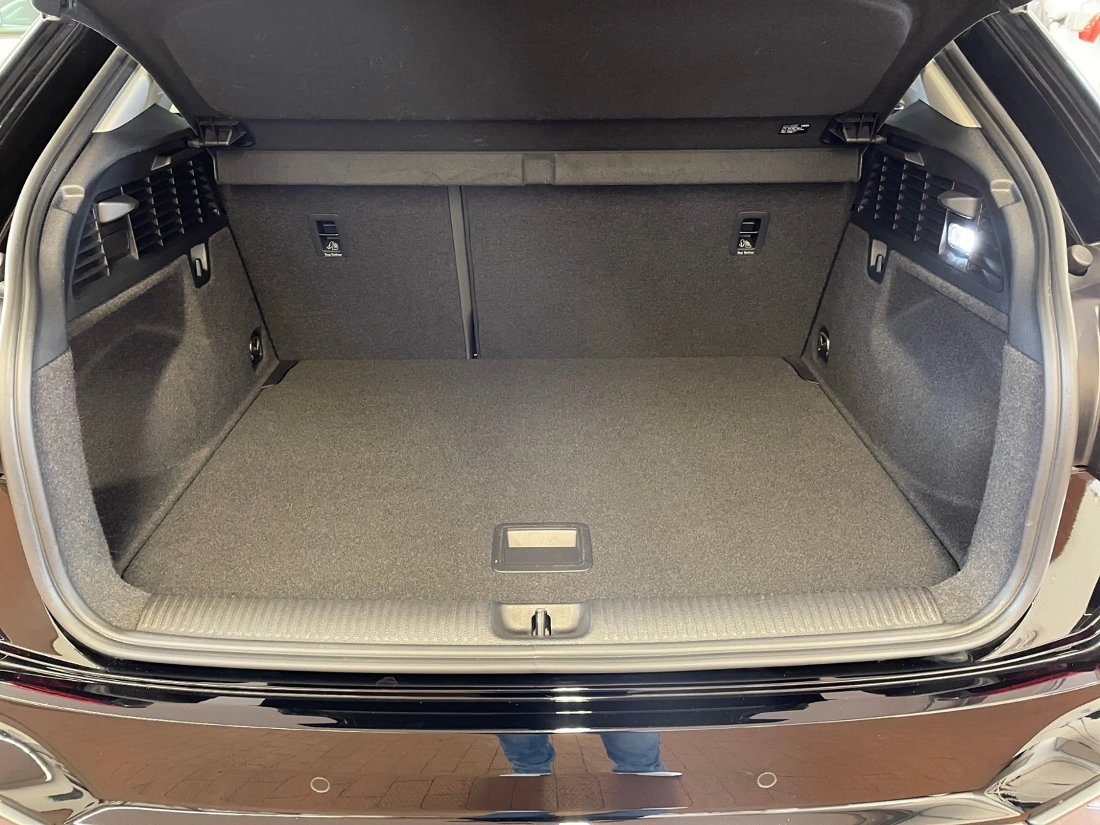 Audi Q2 30 TFSI LED KLIMA ALU — photo 9