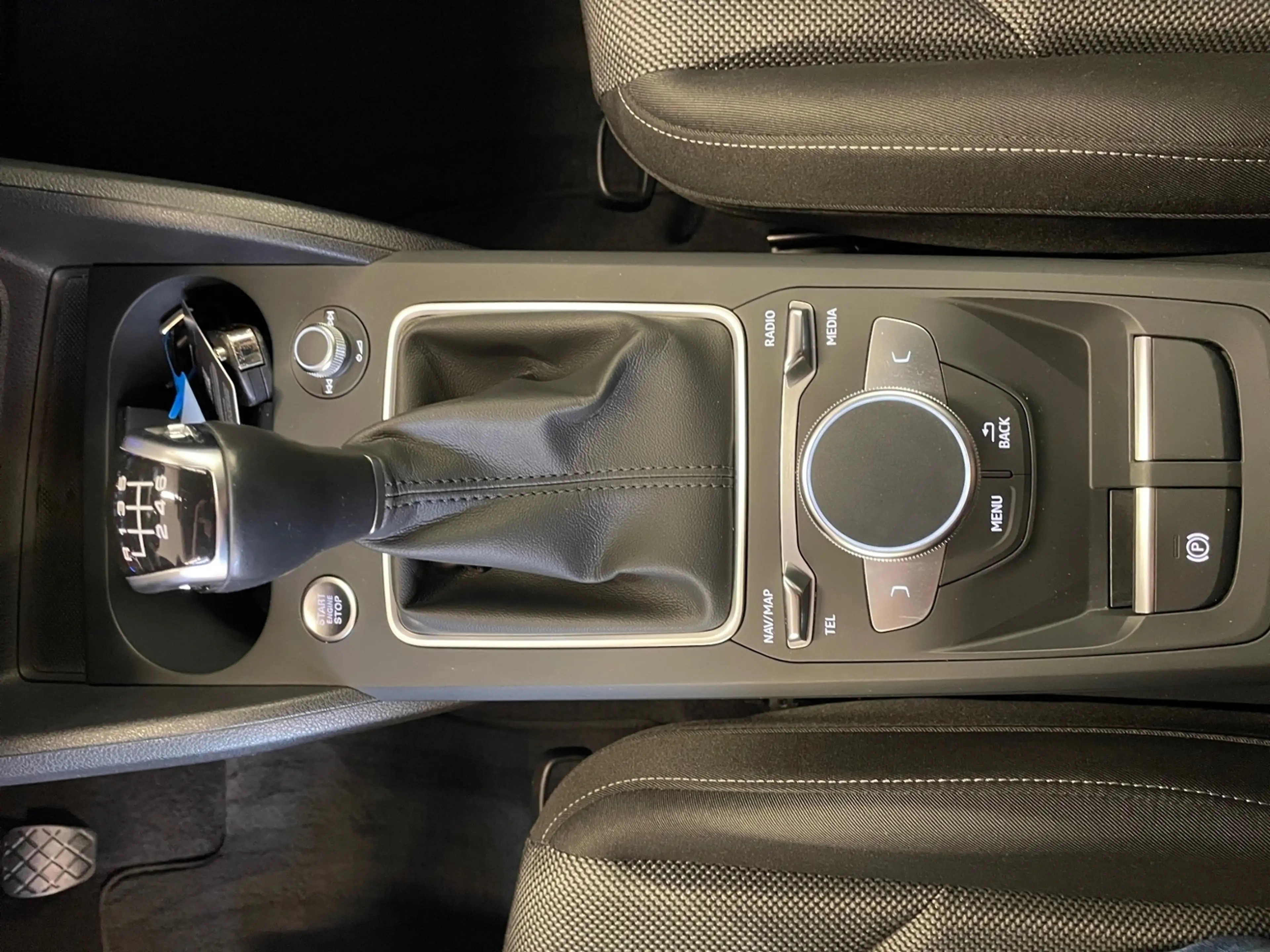 Audi Q2 30 TFSI LED KLIMA ALU — photo 15