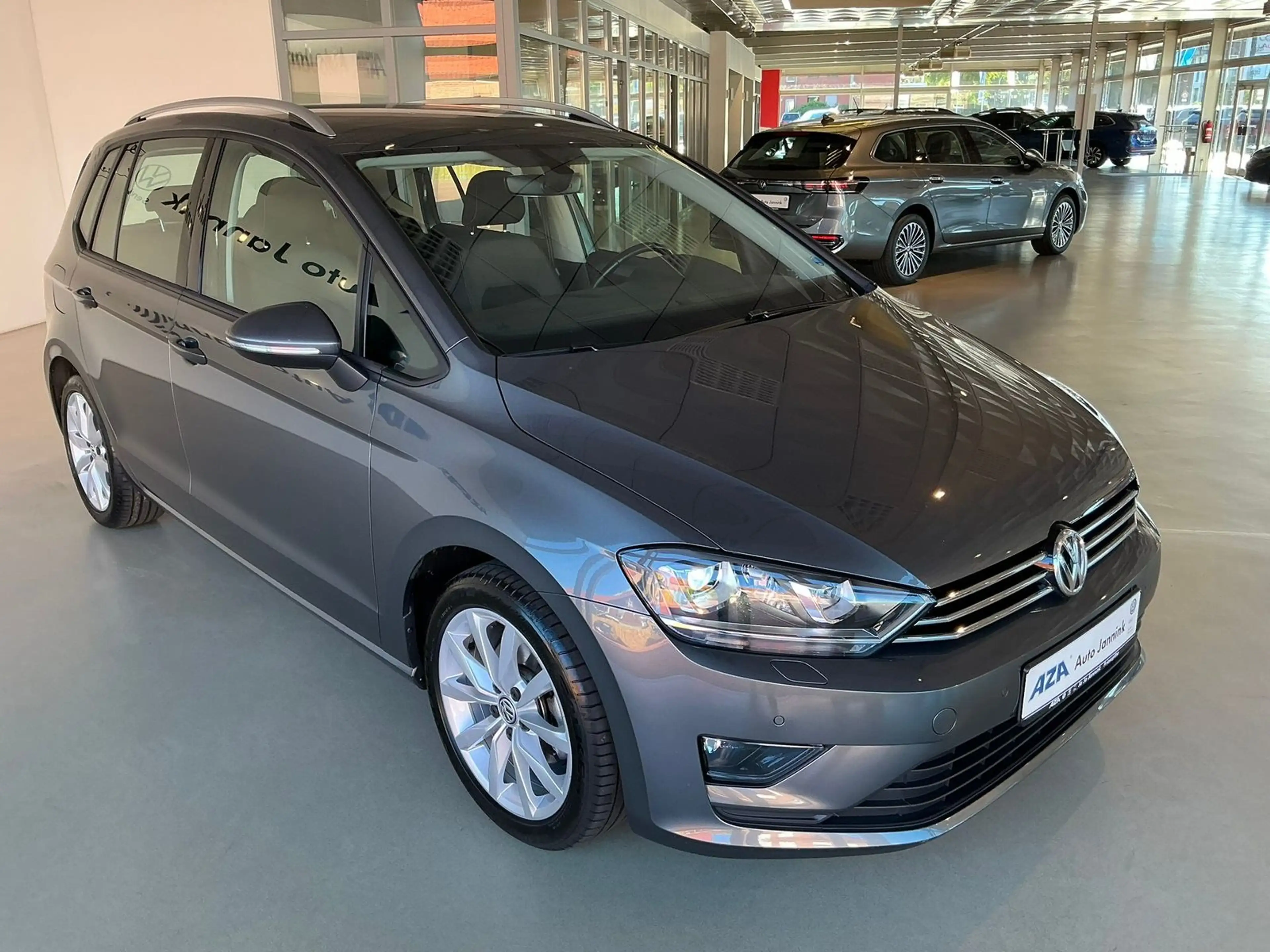 Volkswagen Golf Sportsvan Sportsvan 1.4 TSI DSG AHK*Navi*SHZ*RFK — photo 4