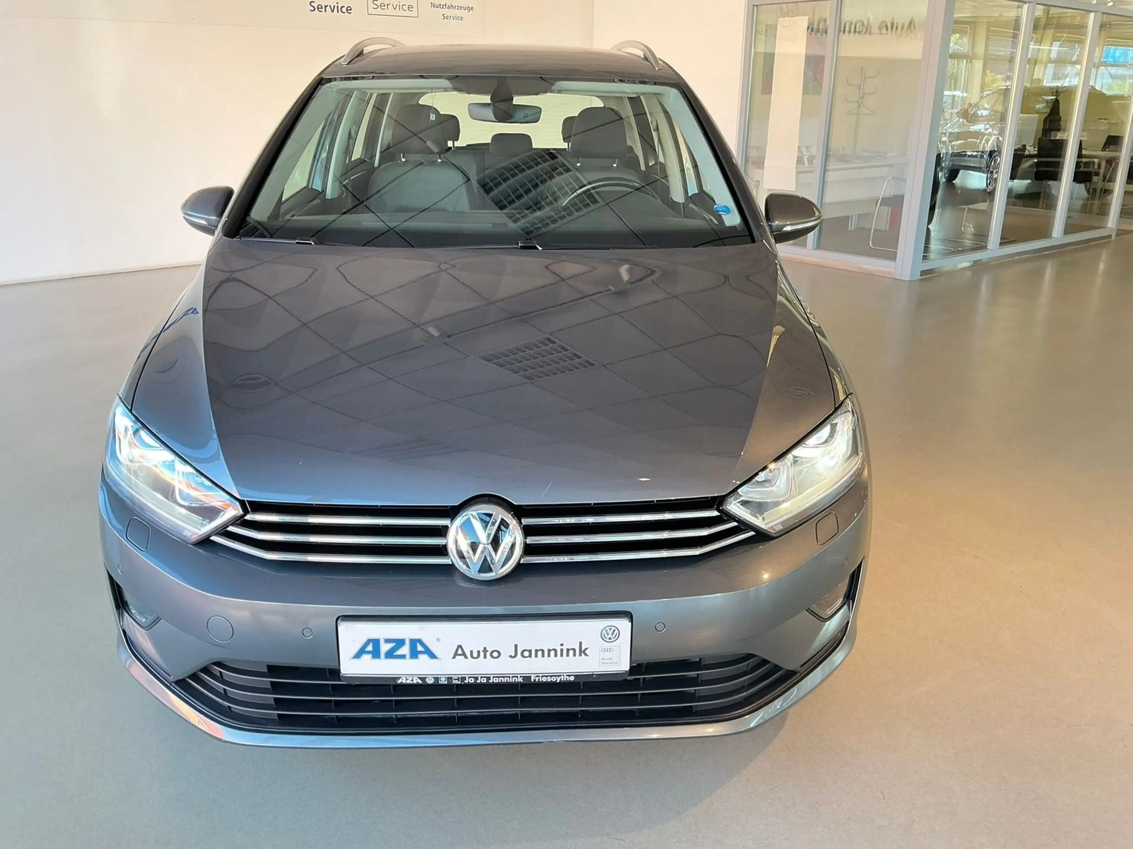 Volkswagen Golf Sportsvan Sportsvan 1.4 TSI DSG AHK*Navi*SHZ*RFK — photo 3