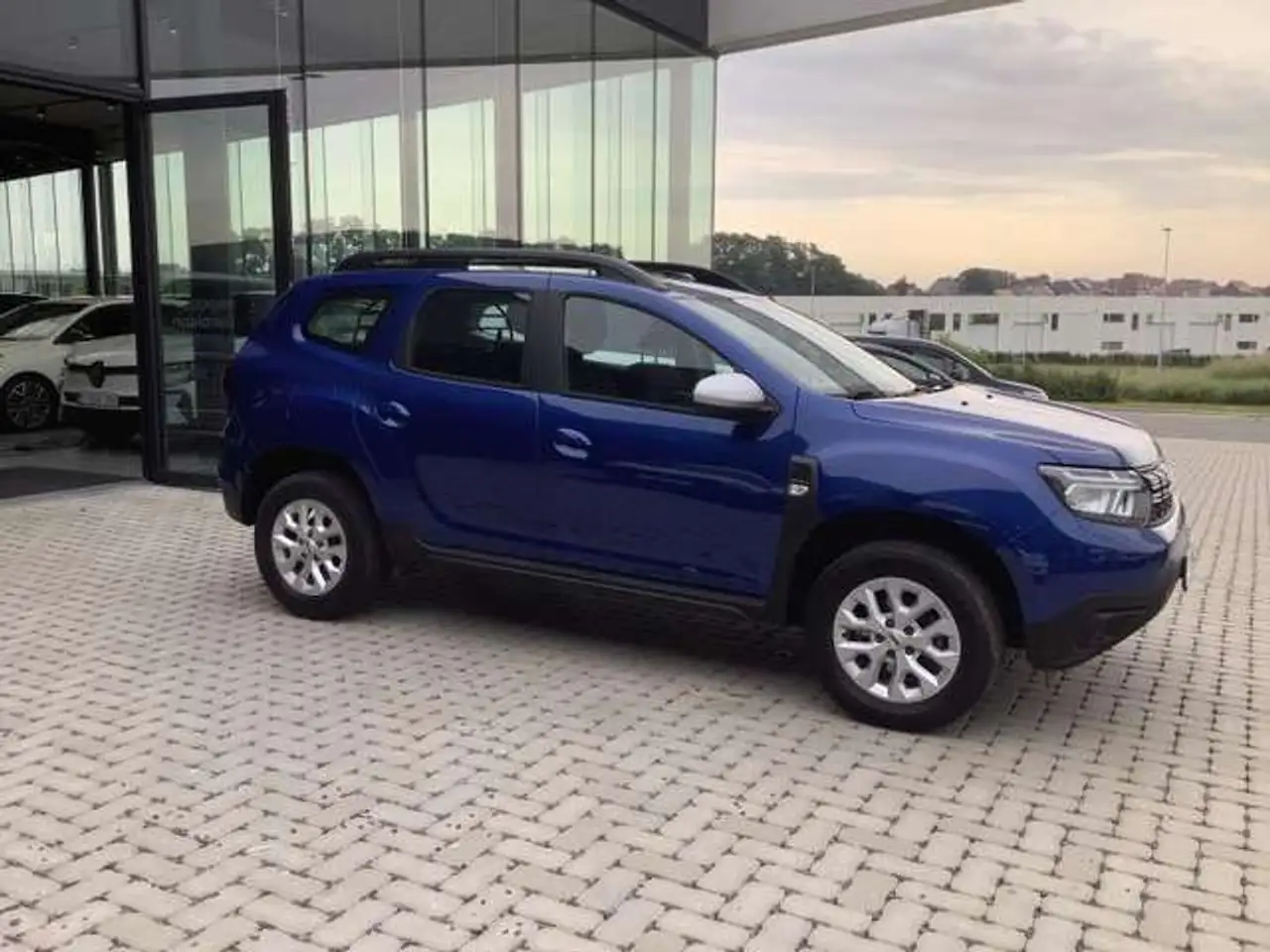 Dacia Duster — photo 4