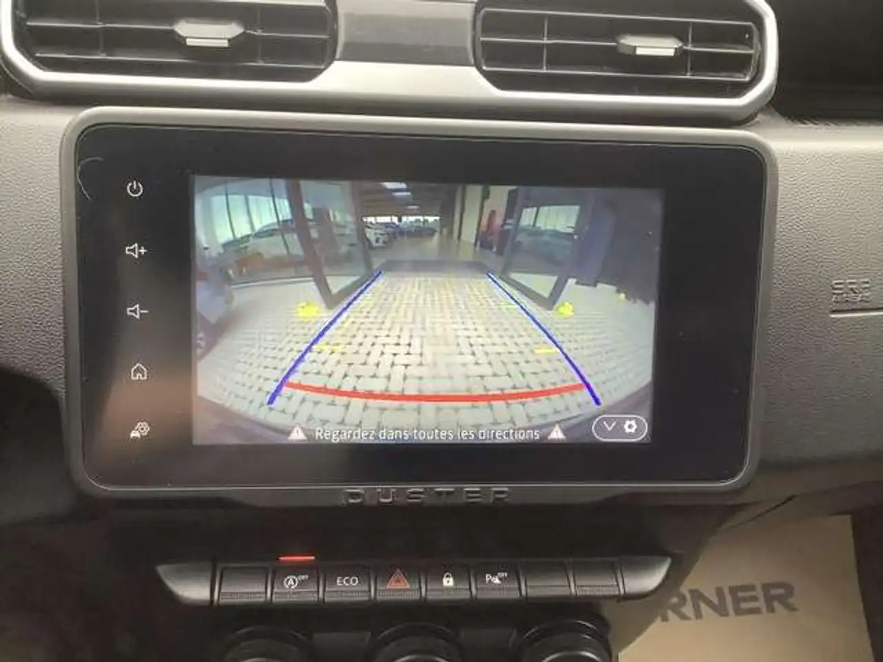 Dacia Duster — photo 18