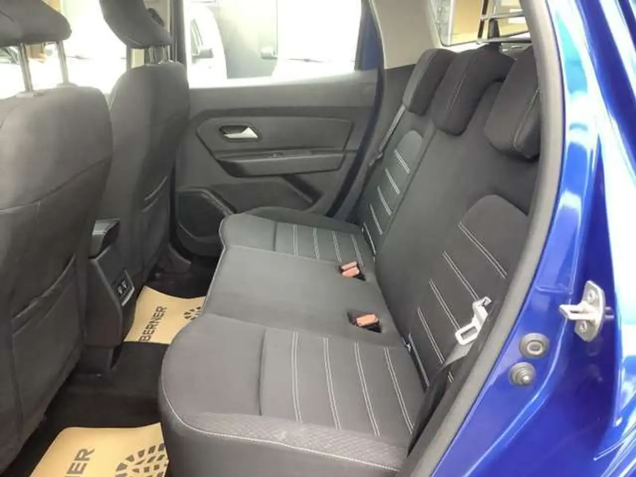 Dacia Duster — photo 13