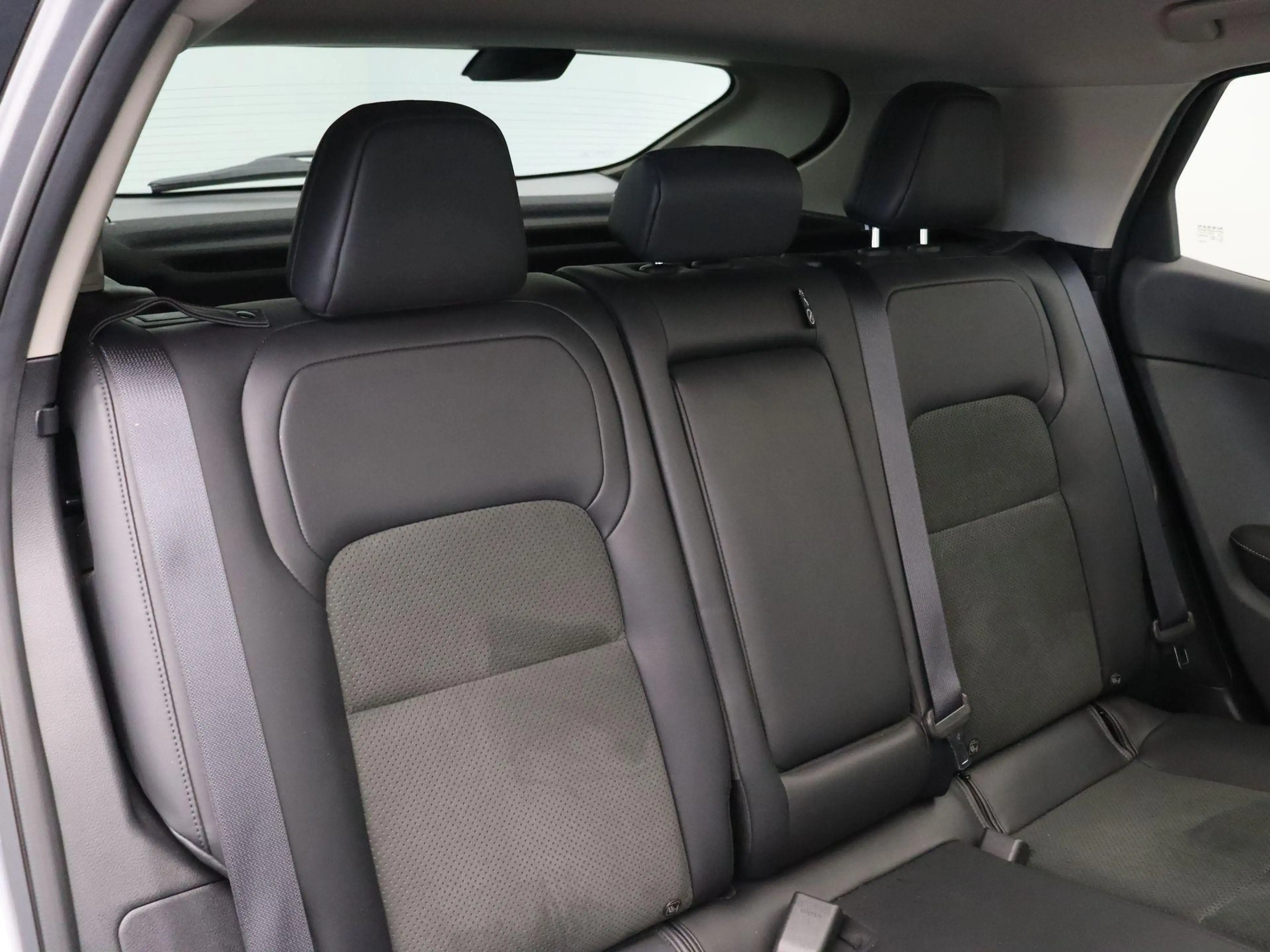 Nissan Ariya e-4ORCE Evolve 91 kWh | SOH 98% | Bose Audio | Pan — photo 10