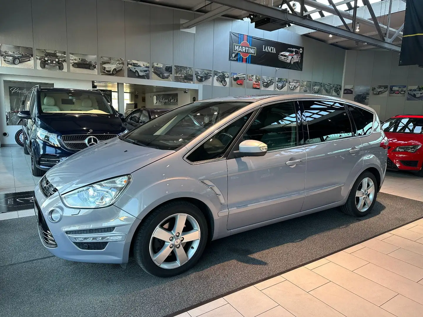 Ford S-Max 2.0TDCi Titanium Automatik R-Kam ZR´NEUTOP Silber - 2