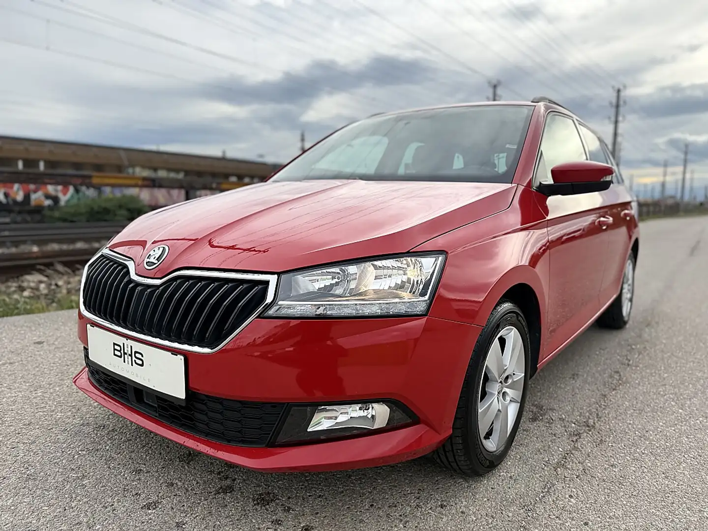 Skoda Fabia 1.0 TSI Ambition (EURO 6d-TEMP) Rot - 1