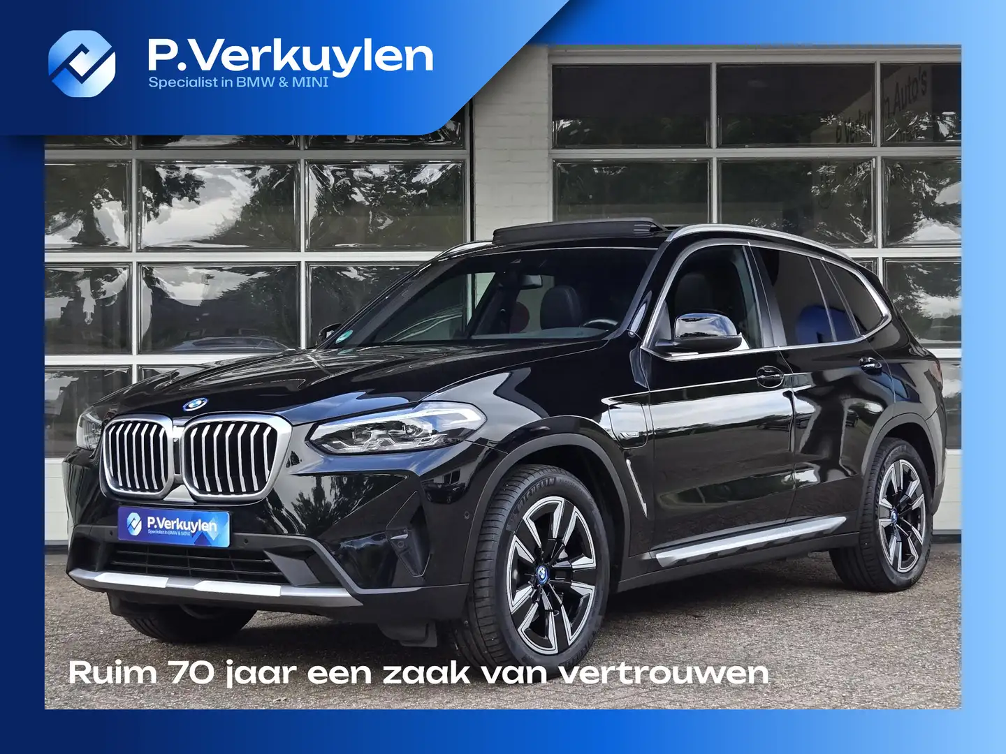 BMW X3 xDrive30e LCI | SPORTSTOELEN | LEDER | PANORAMADAK Zwart - 1