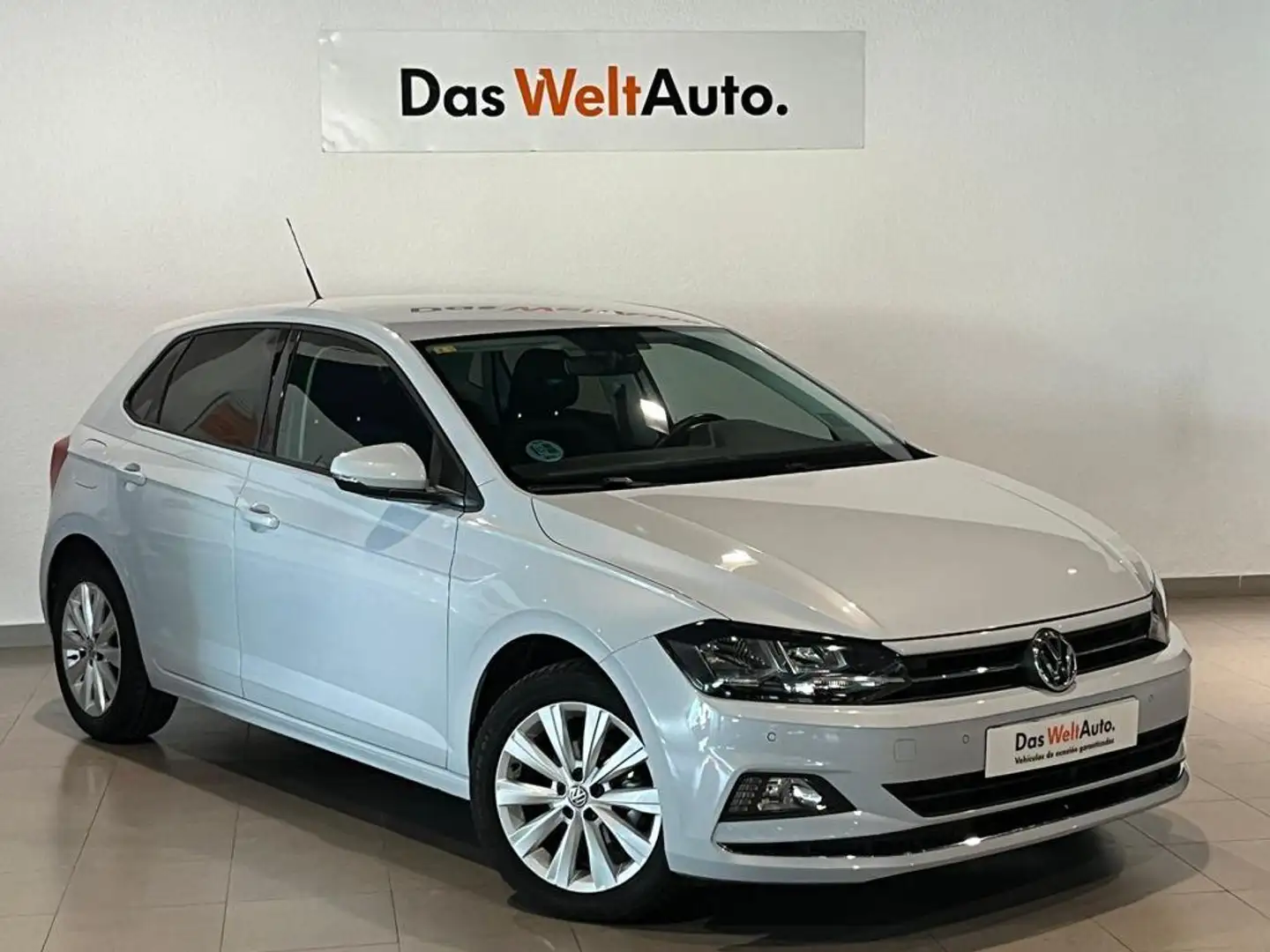 Volkswagen Polo 1.0 TSI Sport 70kW Plateado - 1