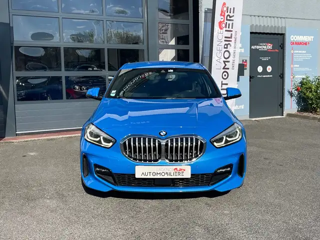 BMW 1 Series view 3