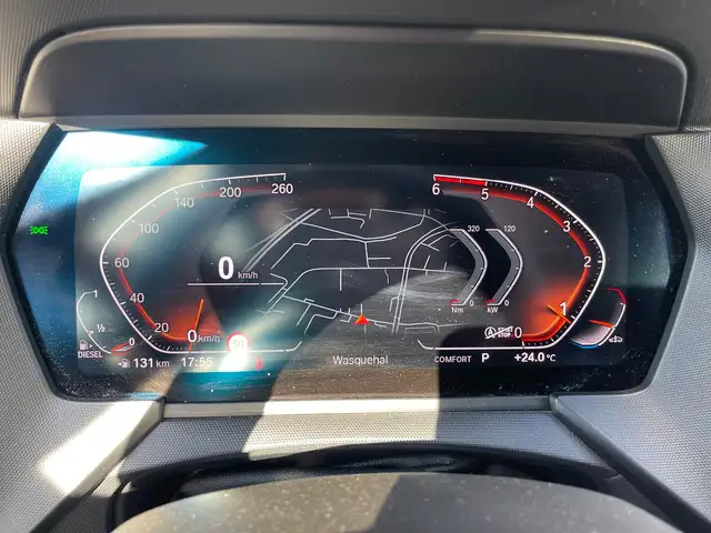 BMW 1 Series view 13