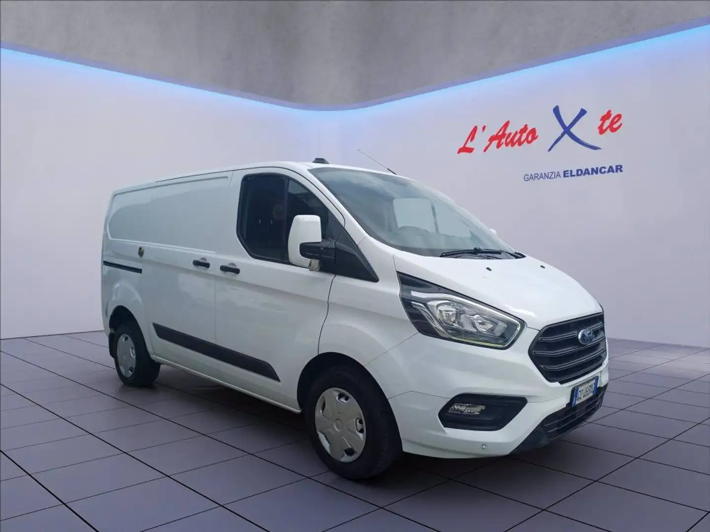 Ford Transit Custom 280 2.0 tdci 130cv trend L1H1 E6.2 Bianco - 1