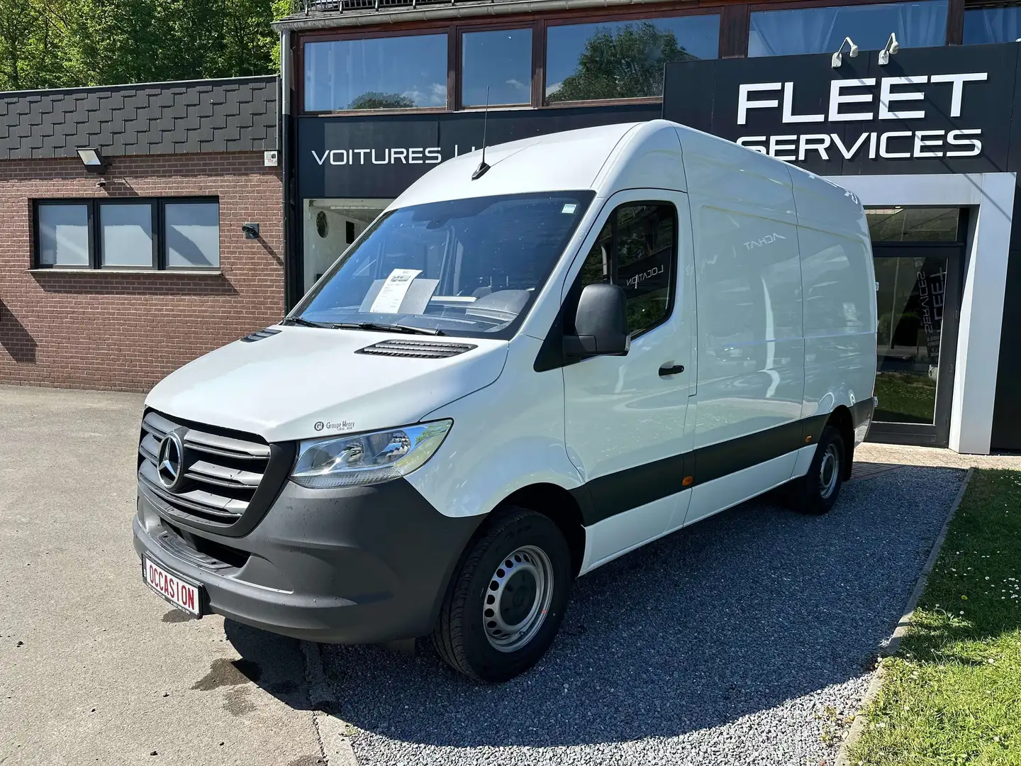 Mercedes-Benz Sprinter 317 2.0 CDI L2H2 RWD 9G-tronic White - 1
