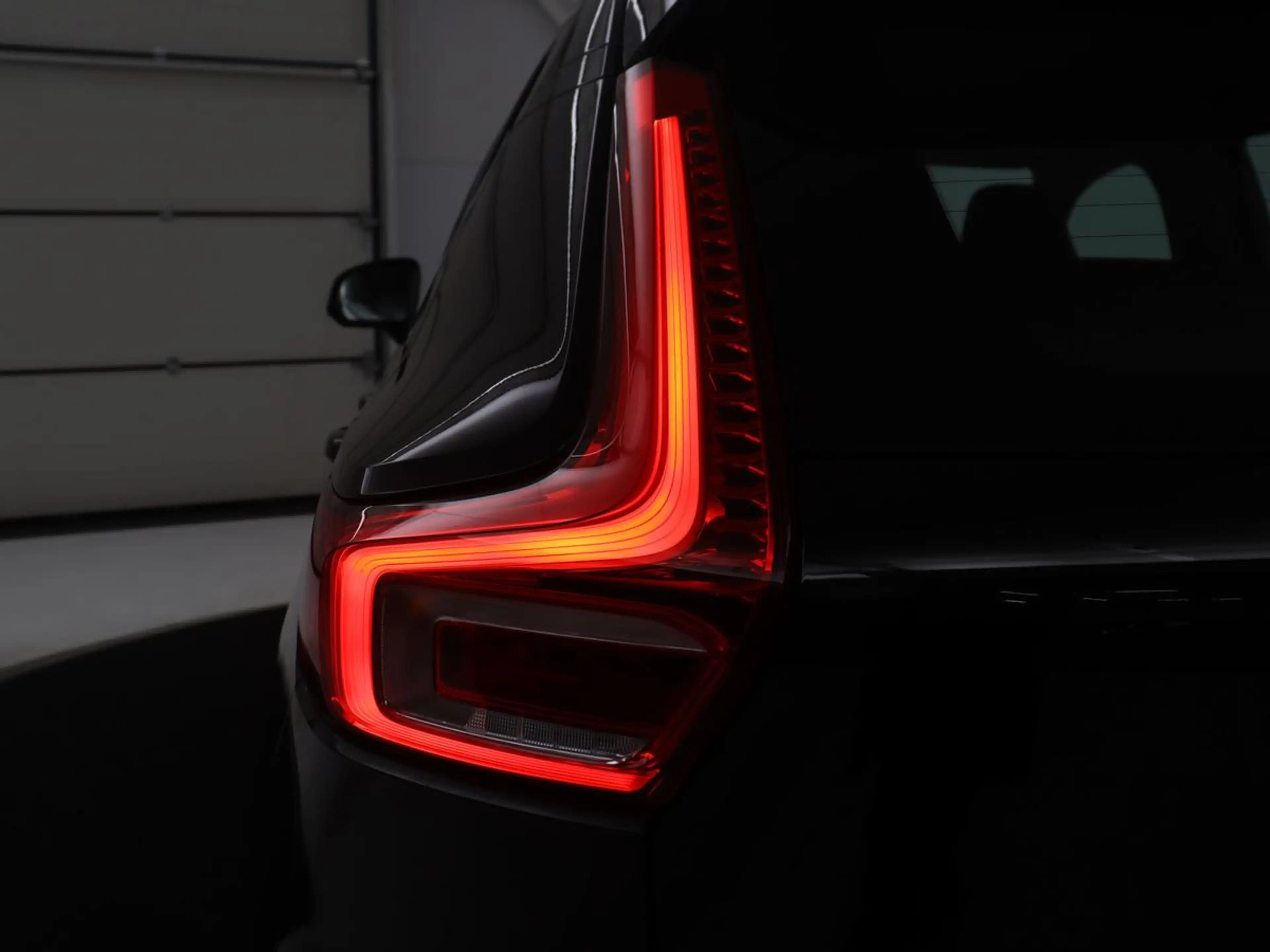 Volvo XC40 1.5 T5 Recharge Business Pro | SOH 84,5 | 360 Came — photo 34