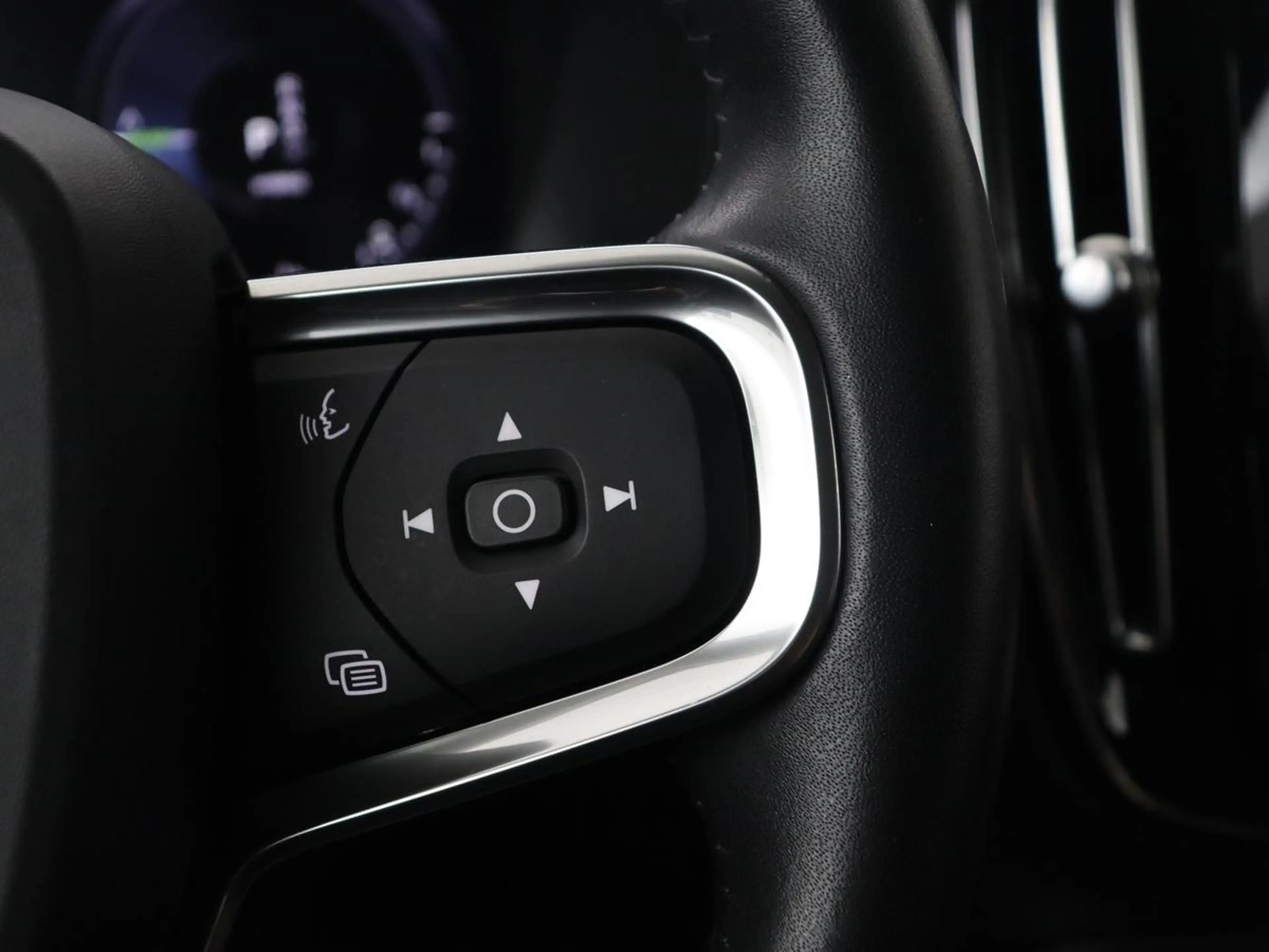 Volvo XC40 1.5 T5 Recharge Business Pro | SOH 84,5 | 360 Came — photo 19
