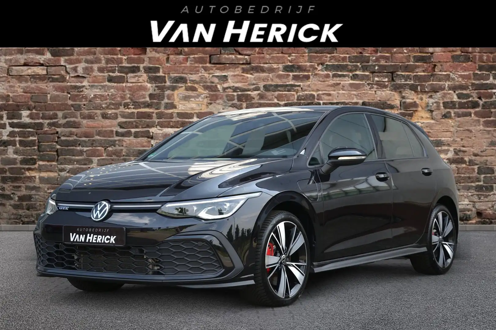 Volkswagen Golf GTE 1.4 eHybrid | ACC | Winterpakket | 18" LMV | LED m Noir - 1