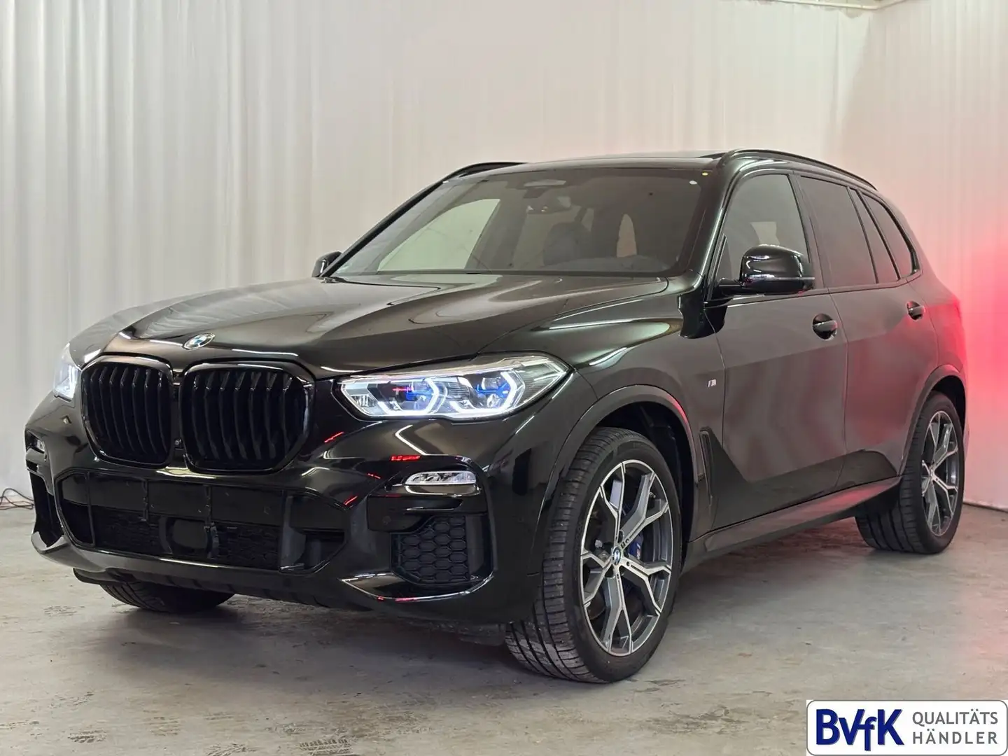 BMW X5 xDrive30d M Sport LASER PANO STHZG AHK Noir - 1