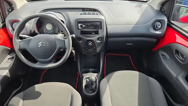 Citroen C1 view 11