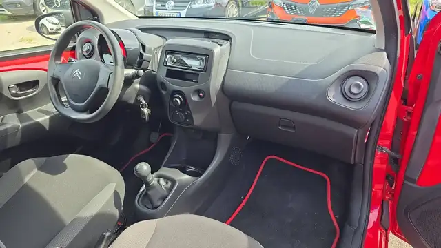 Citroen C1 view 10