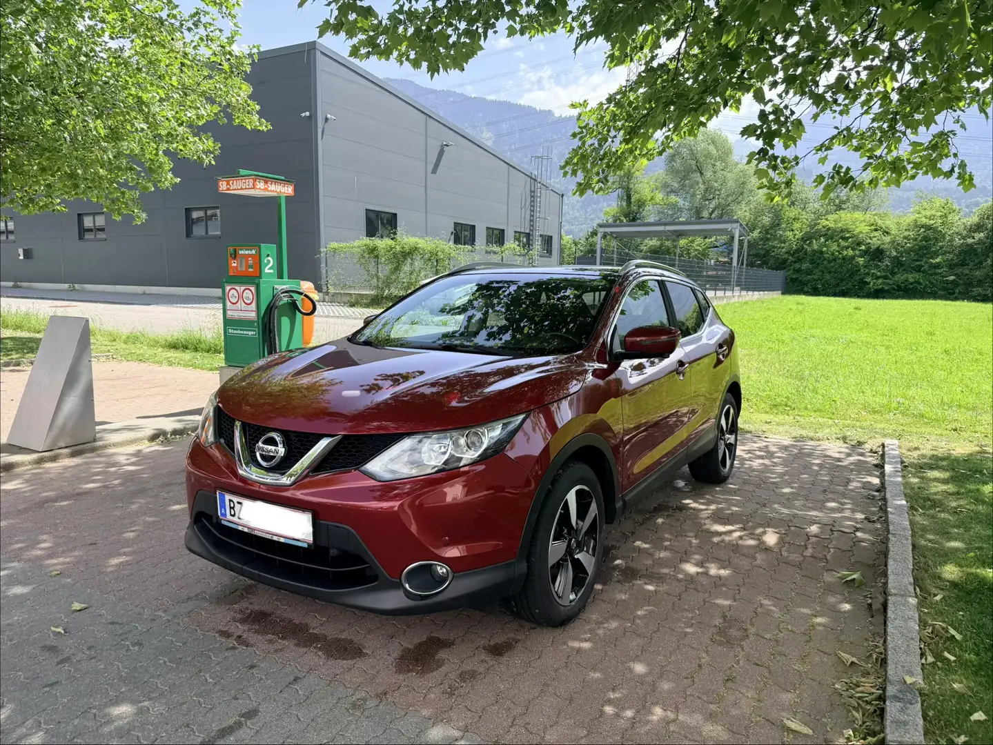 Nissan Qashqai 1,5 dCi Acenta Rot - 2