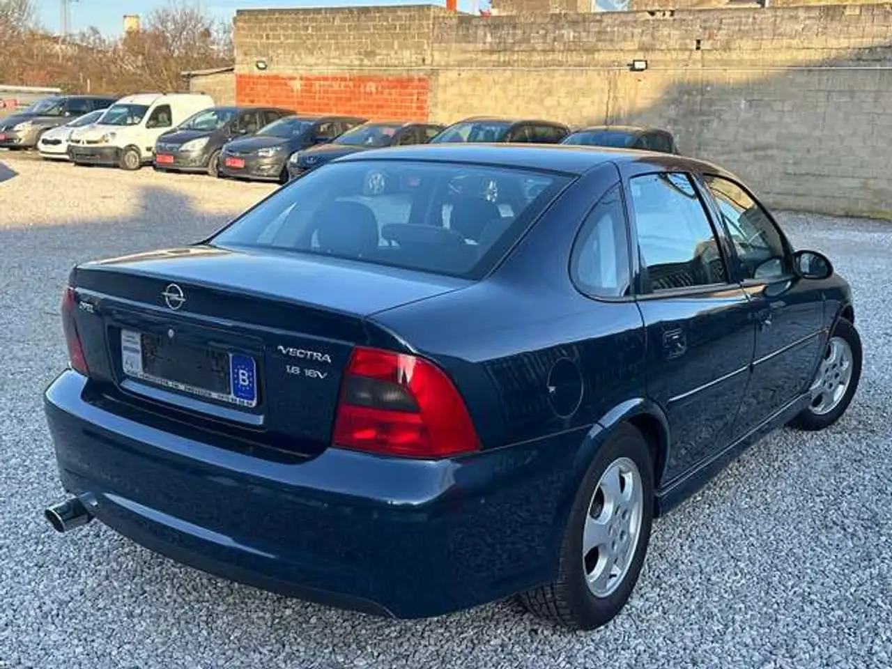 Opel Vectra 1.6i Airco. 88.000km Carnet Pret A Immatriculé !, foto 3