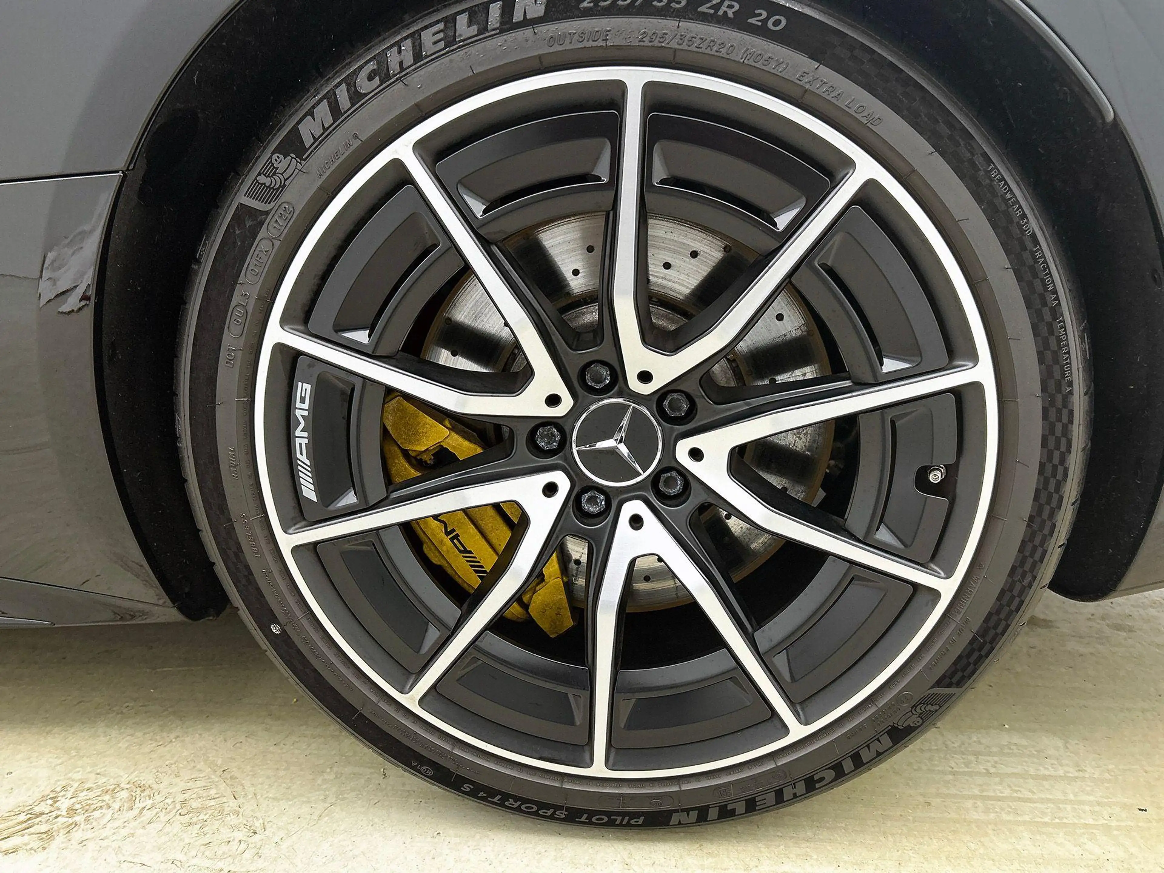 Mercedes-Benz SL 63 AMG Mercedes - 4MATIC+ AMG Line Night Pack | Distronic — photo 3