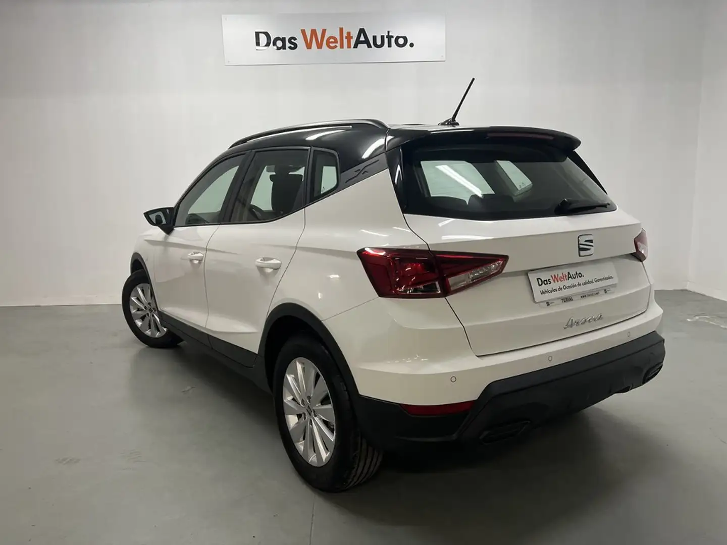 SEAT Arona 1.0 TSI S&S Style 110 Blanco - 2