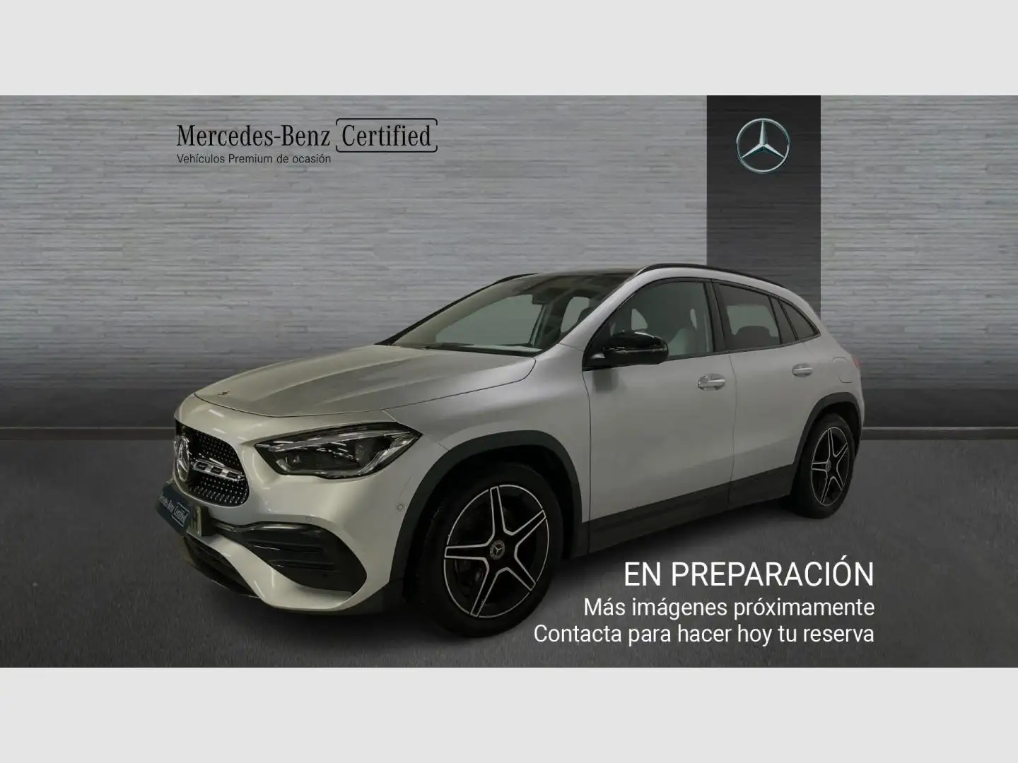 Mercedes-Benz GLA 200 - 1